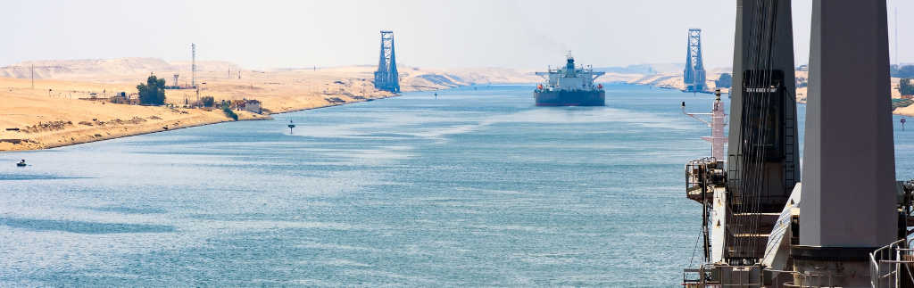 Ocean Carriers Pausing Vessel Movement Through Suez Canal